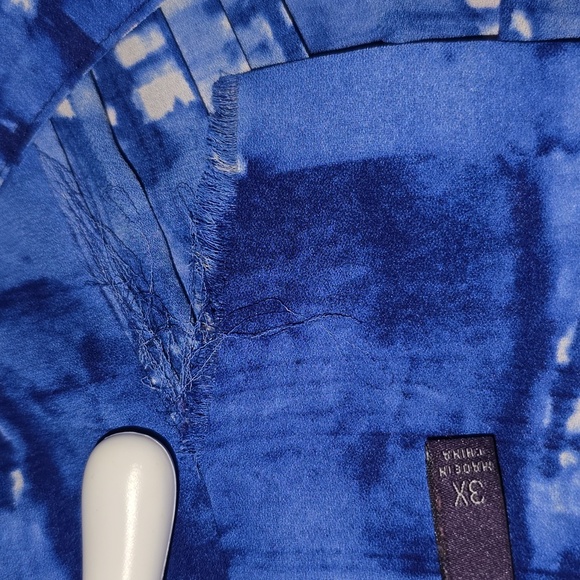 NYDJ Blue/White Watercolor Button 3/4 Sleeve Flowy Blouse Boho Chiffon Size 3x - Picture 16 of 16